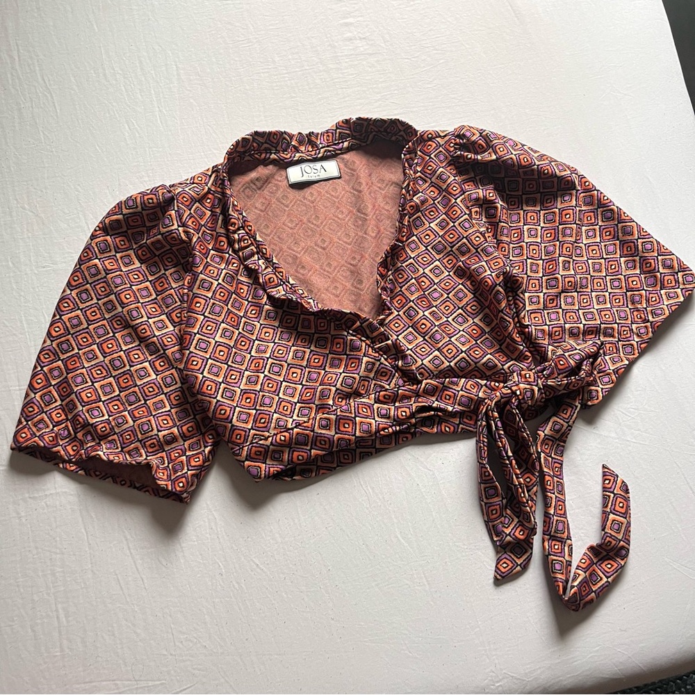 JOSA tulum orange pink purple knit geo print wrap puff sleeve cropped top blouse